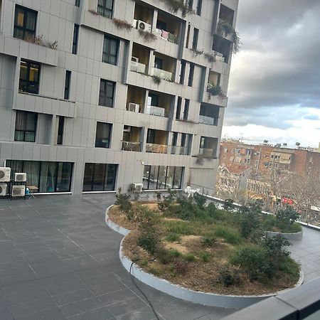 Free Parking Tirana Modern Escape Apartment Bagian luar foto