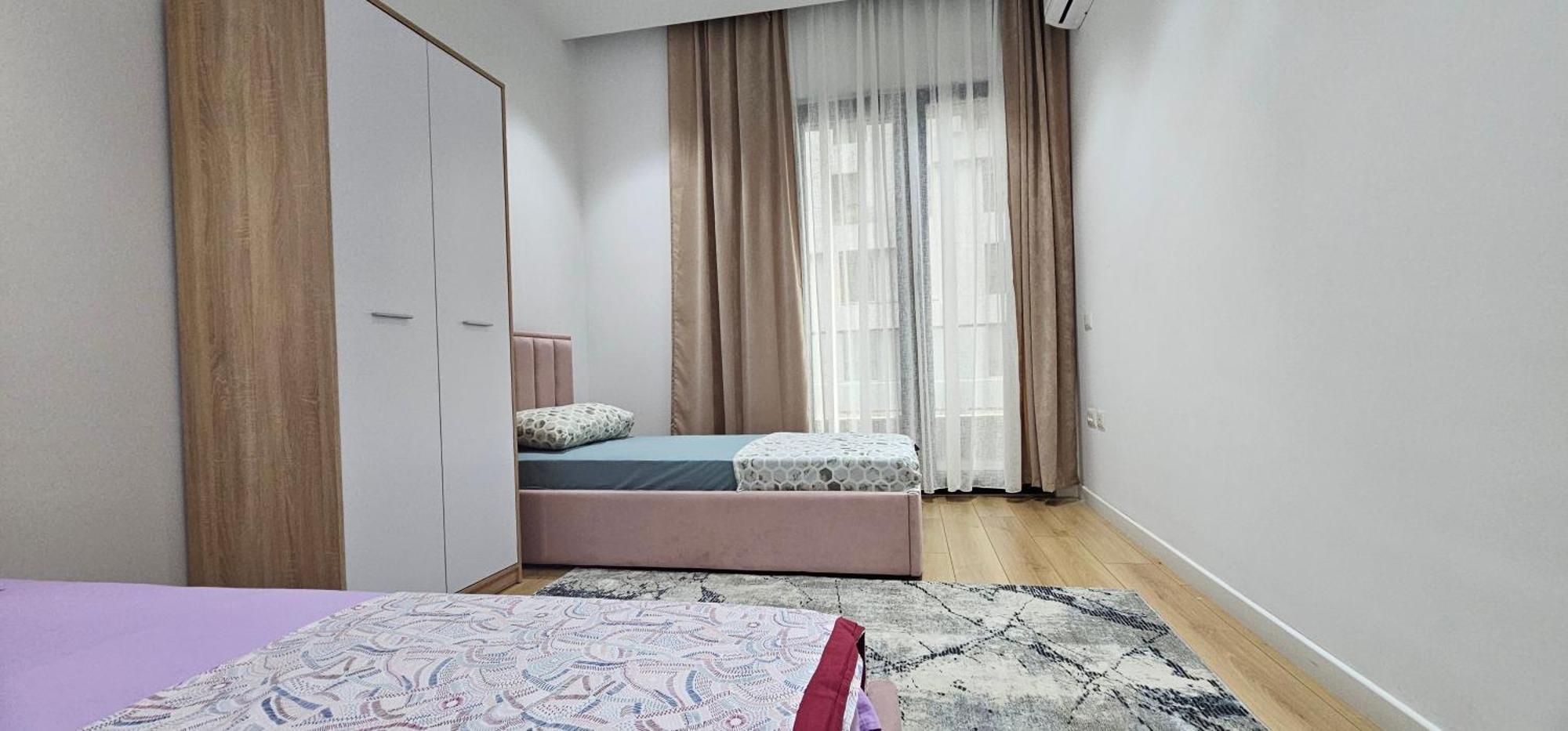 Free Parking Tirana Modern Escape Apartment Bagian luar foto