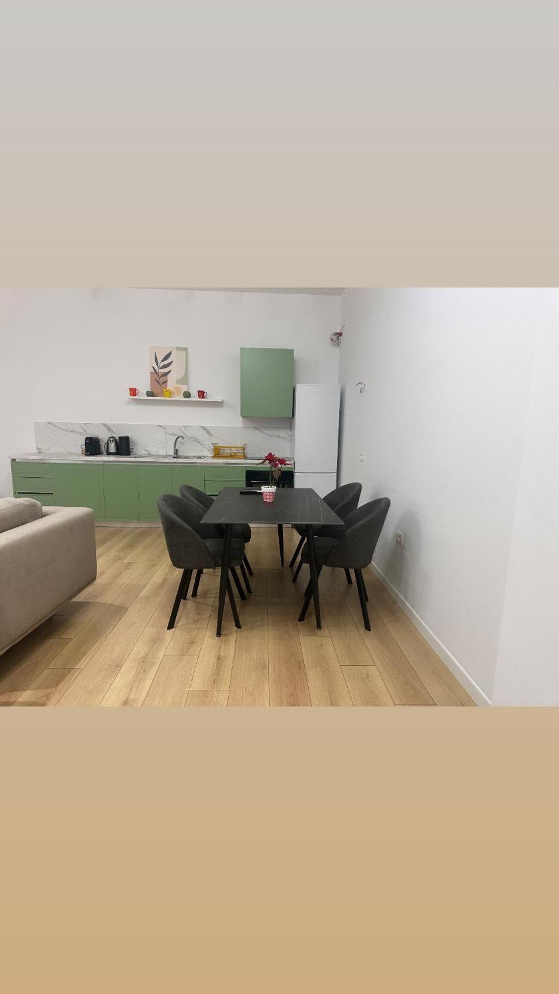 Free Parking Tirana Modern Escape Apartment Bagian luar foto