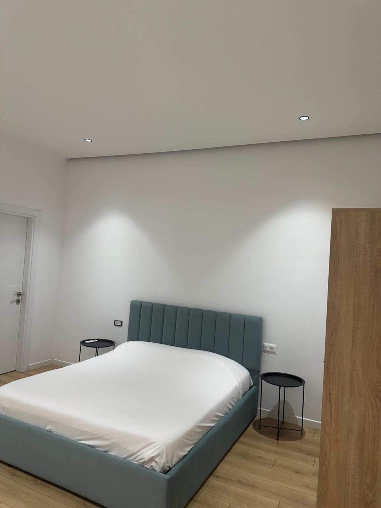 Free Parking Tirana Modern Escape Apartment Bagian luar foto